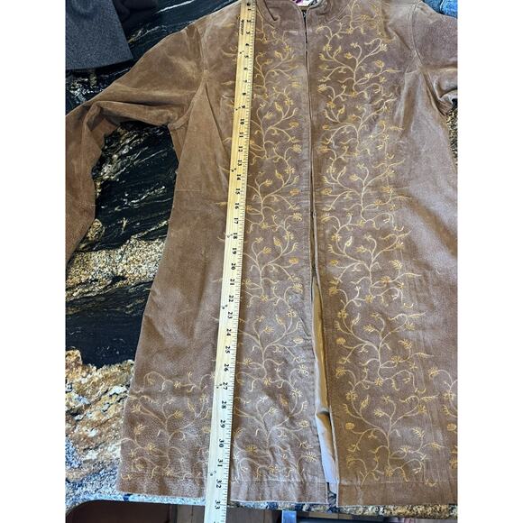 Prosper & Devine Women’s Brown Leather Suede Jacket Large Floral Embroidered - Picture 10 of 10